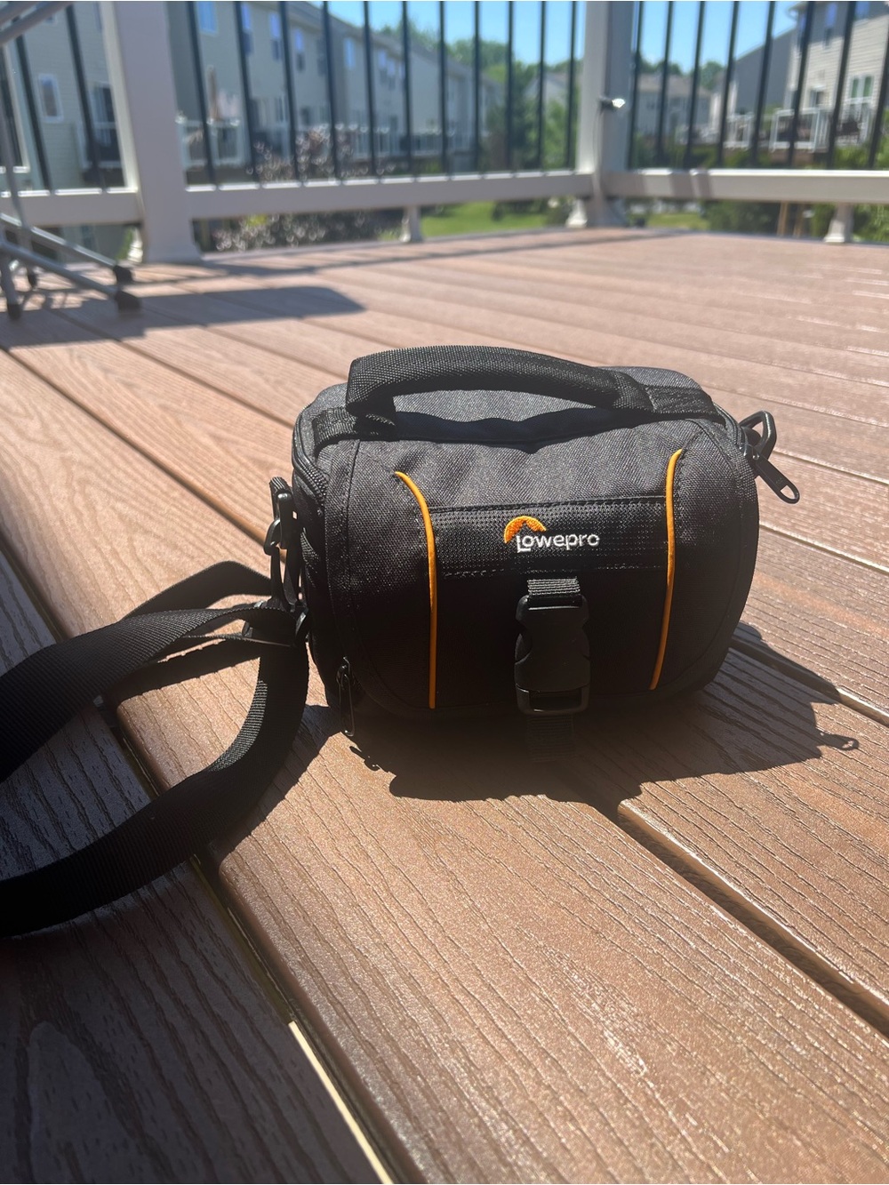 Lowepro Adventura SH 110 II Camera Bag